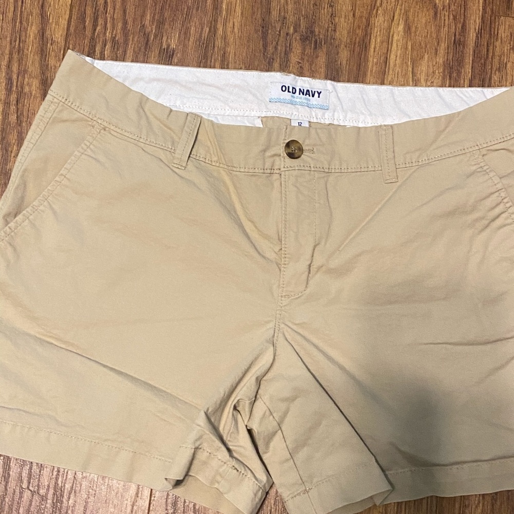 Bundle of 3 old navy shorts-size 12 - Picture 7 of 7